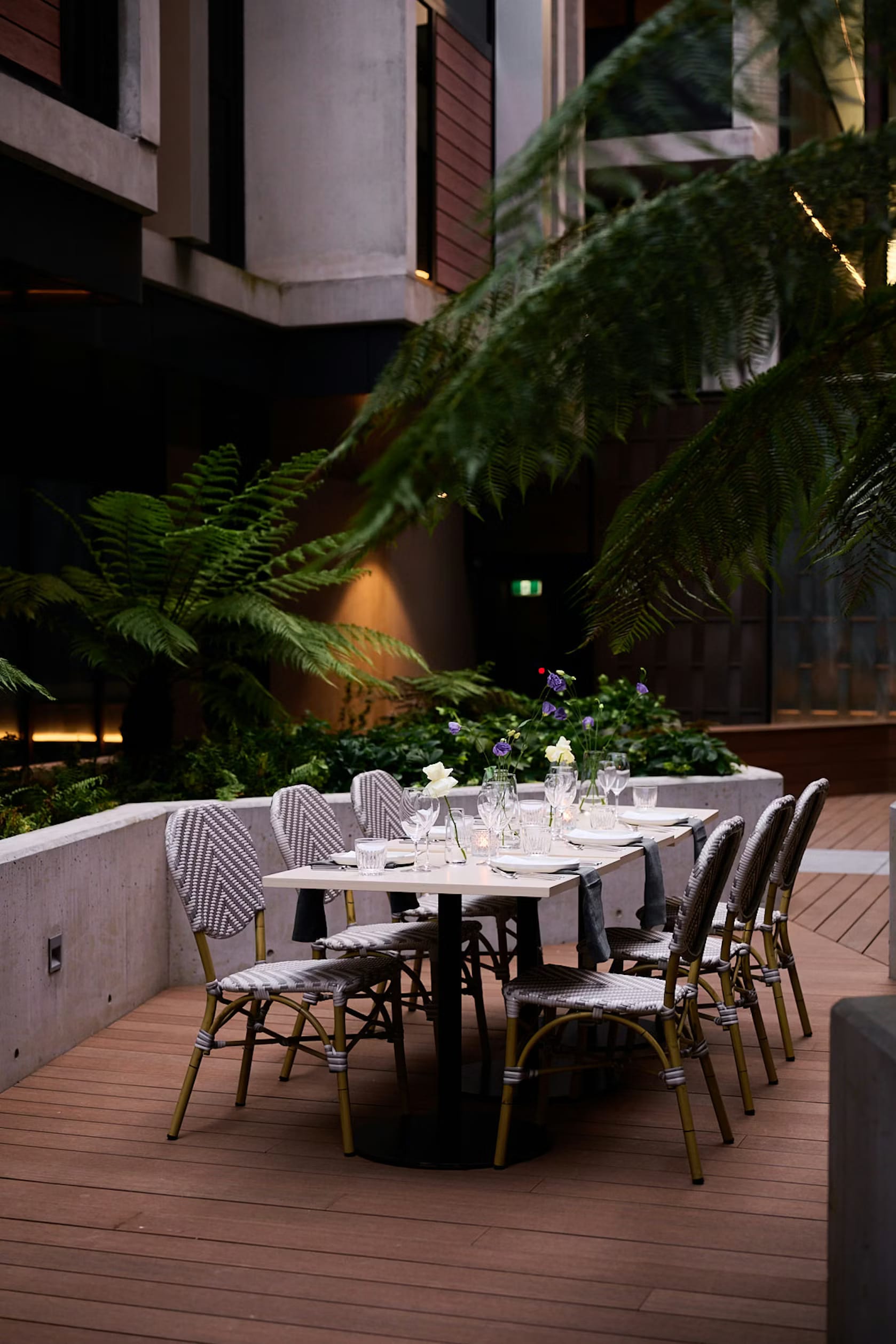 The Atrium, Midnight Hotel image 3