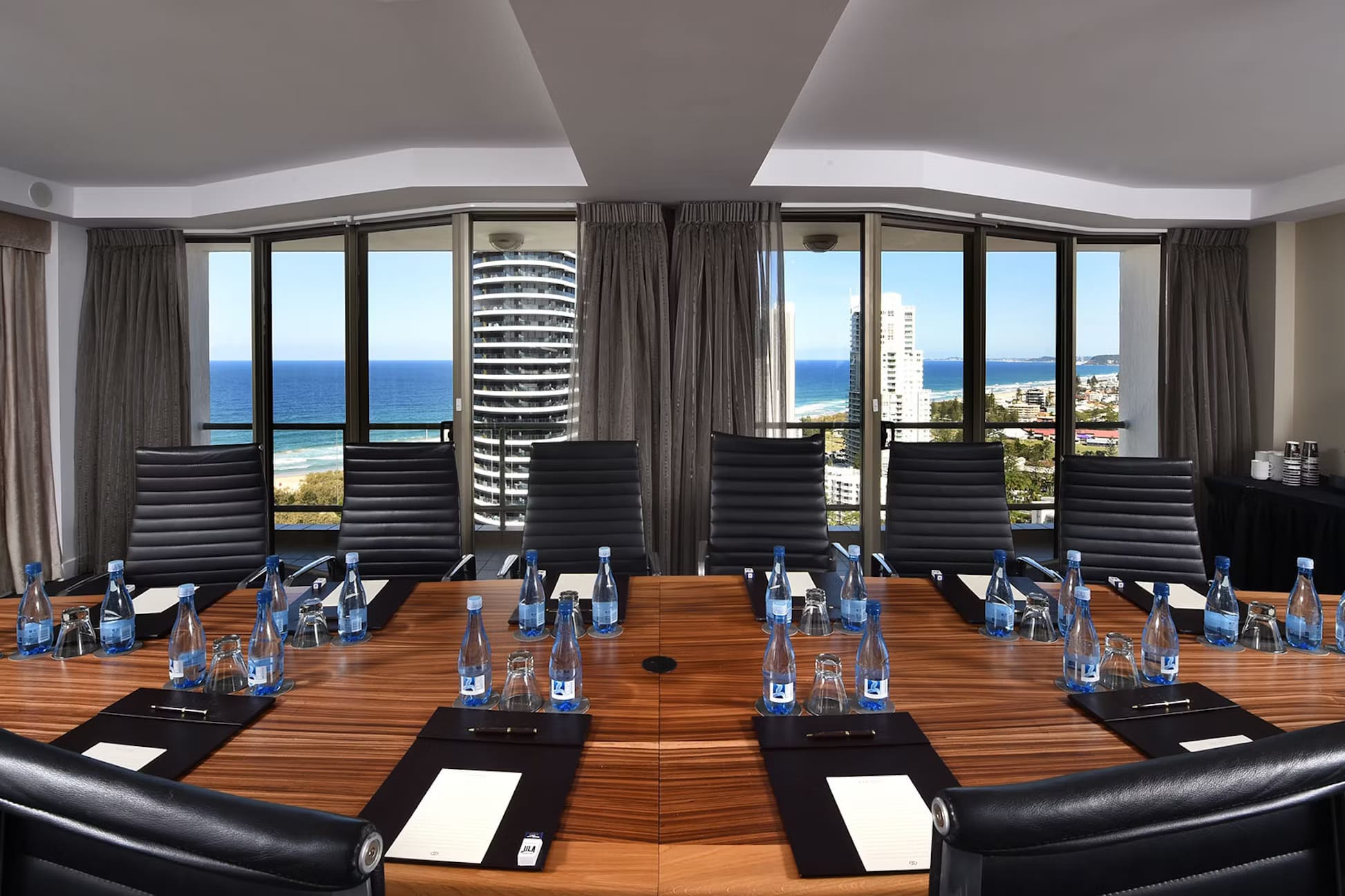 The Boardroom, Sofitel Gold Coast Broadbeach image 3