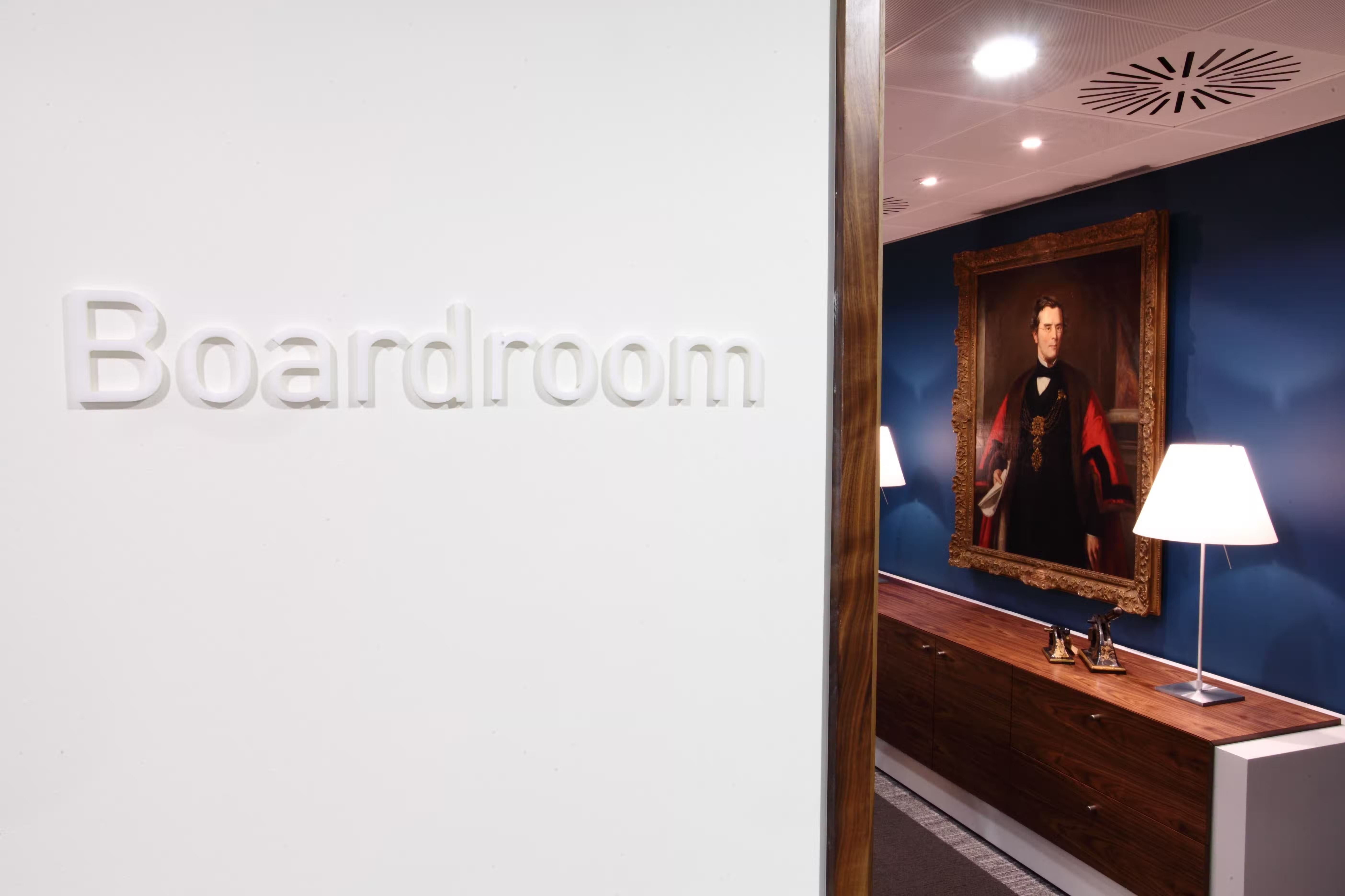 The Boardroom london bridge meeting room 