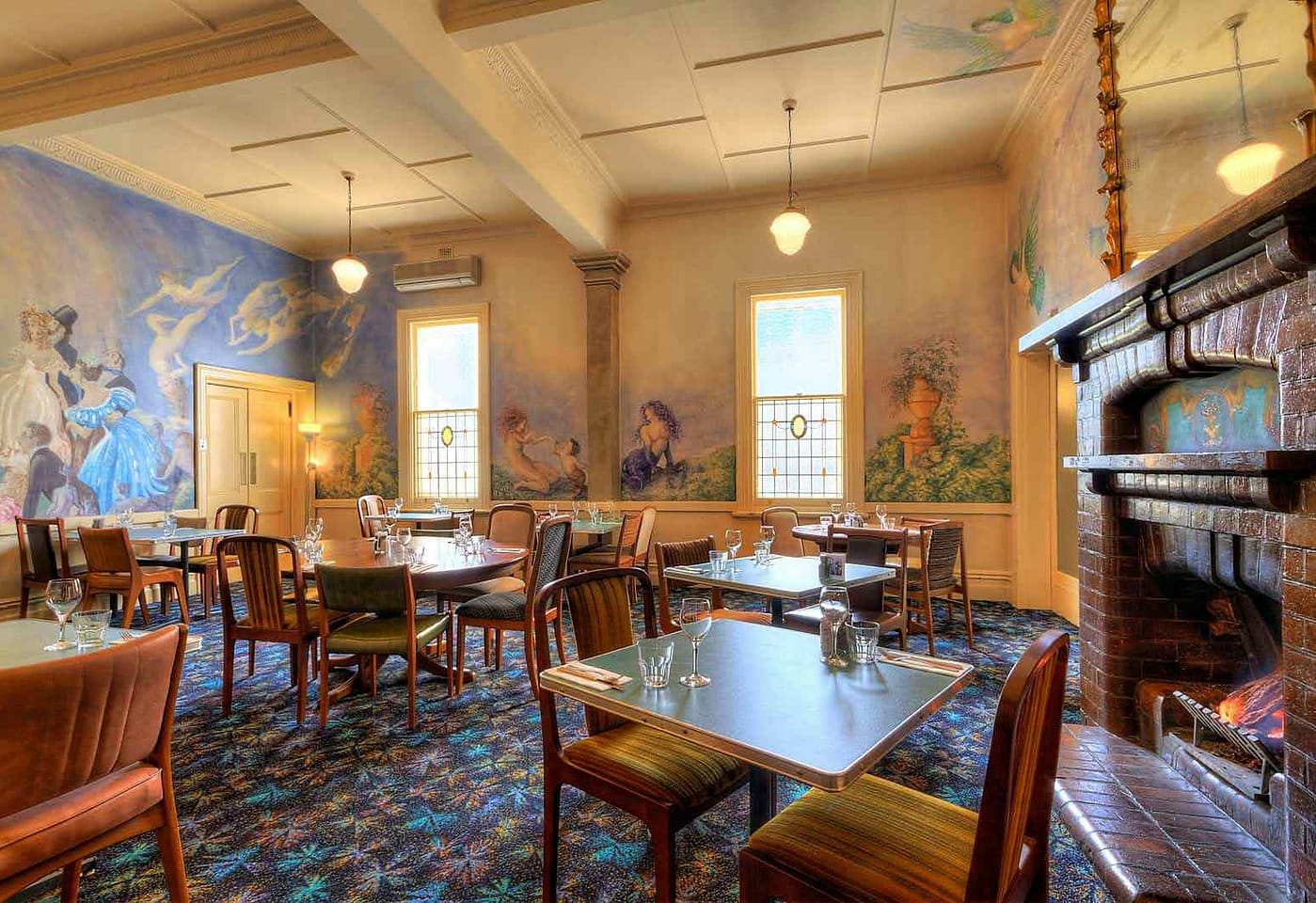 The Dining Room, Mile End Hotel image 2