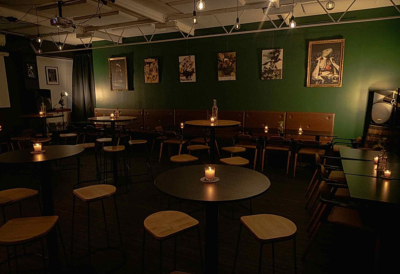 The Gallery Room, Milton Common1