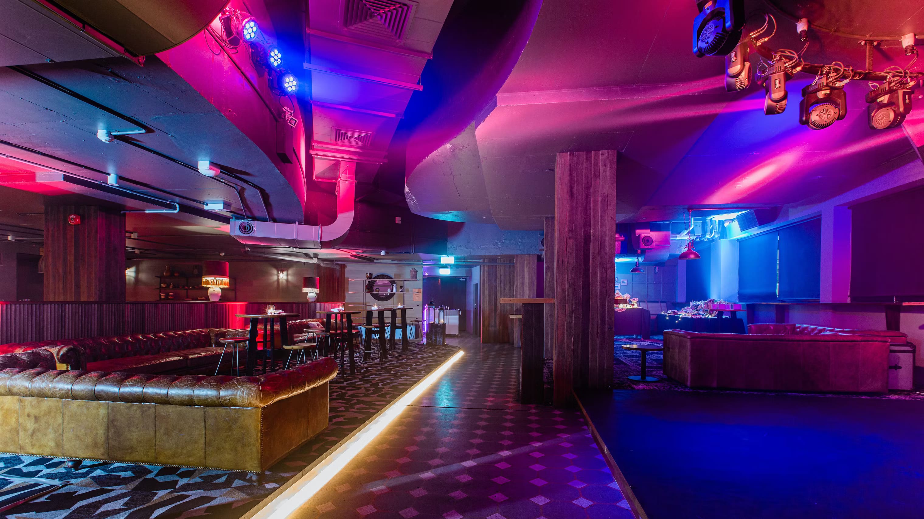 Duke's Parlour, The Island Gold Coast image 3