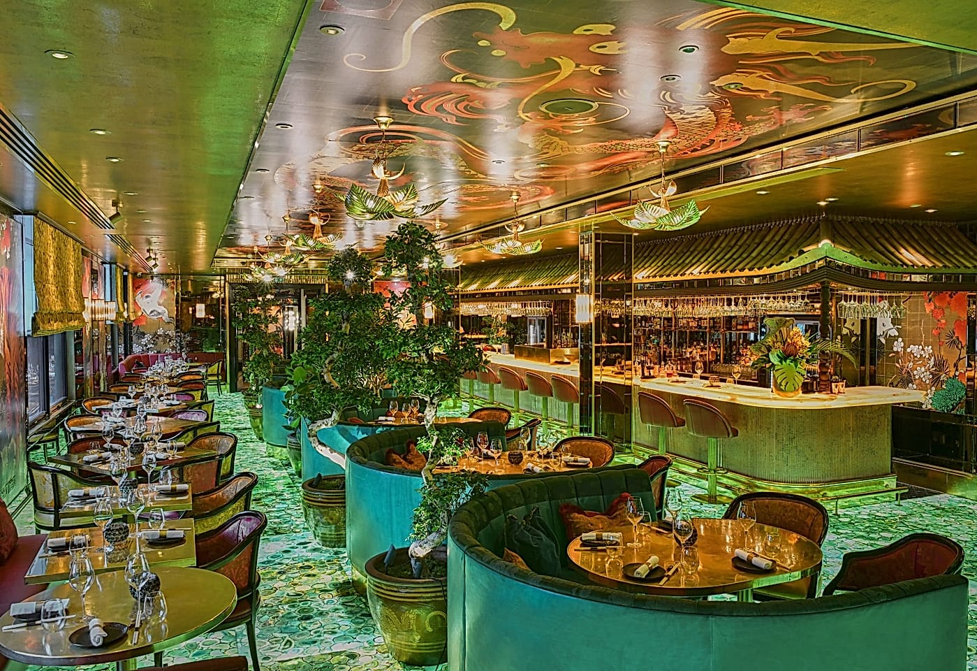 A bar in Spinningfields that will blow you away: The Ivy Asia1