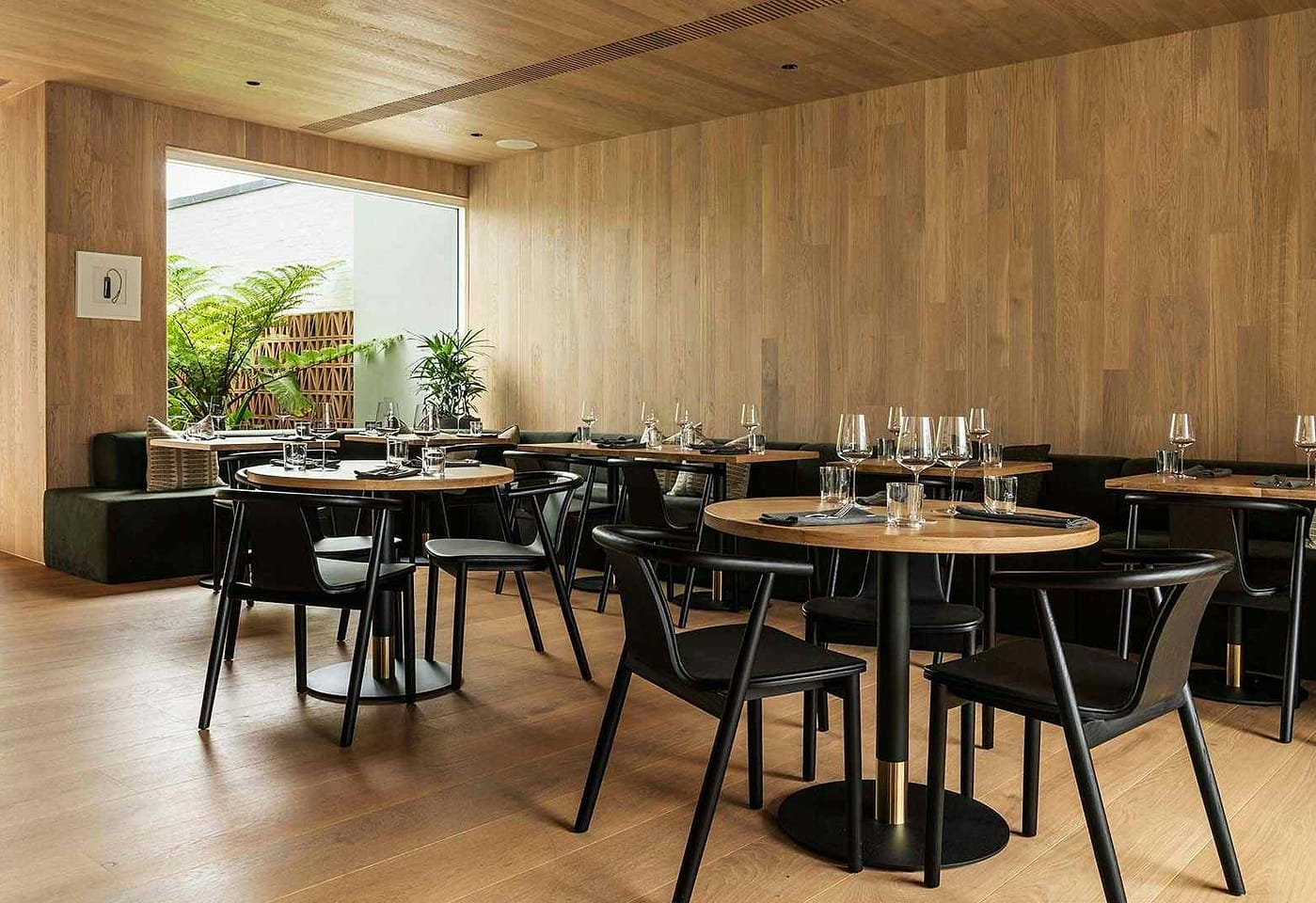 Level One, The Lodge Bar & Dining, James St1