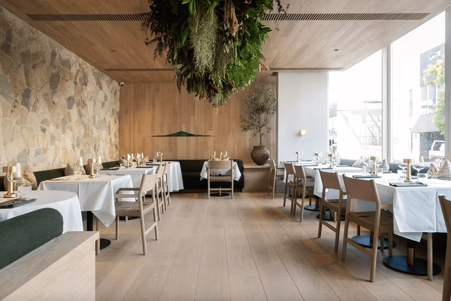 The Lodge Bar & Dining, James St | Dining Room | Venue Hire Brisbane | 3