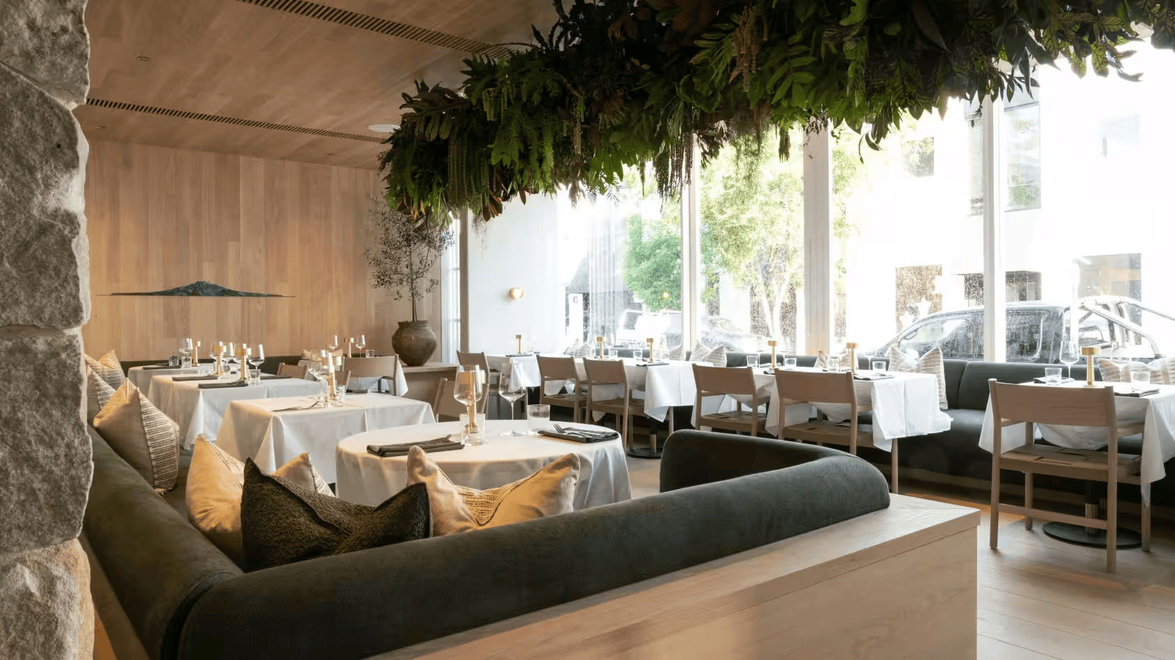 The Lodge Bar & Dining, James St | Dining Room | Venue Hire Brisbane | 2