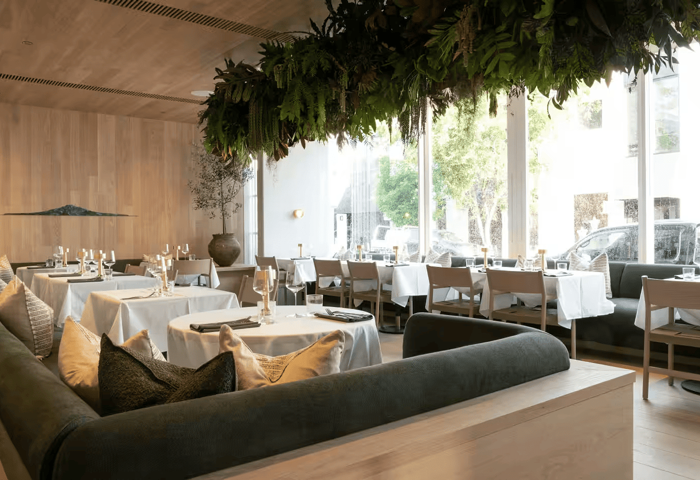 The Lodge Bar & Dining, James St | Dining Room | Venue Hire Brisbane | 2