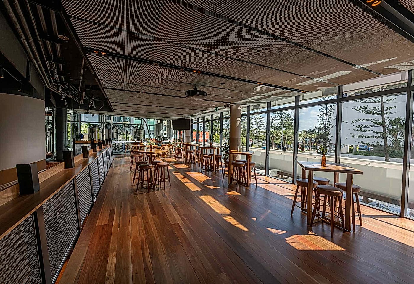 The Lucky Squire | THE BREWERS DECK Exclusive Hire | Venue Hire Gold Coast | 1