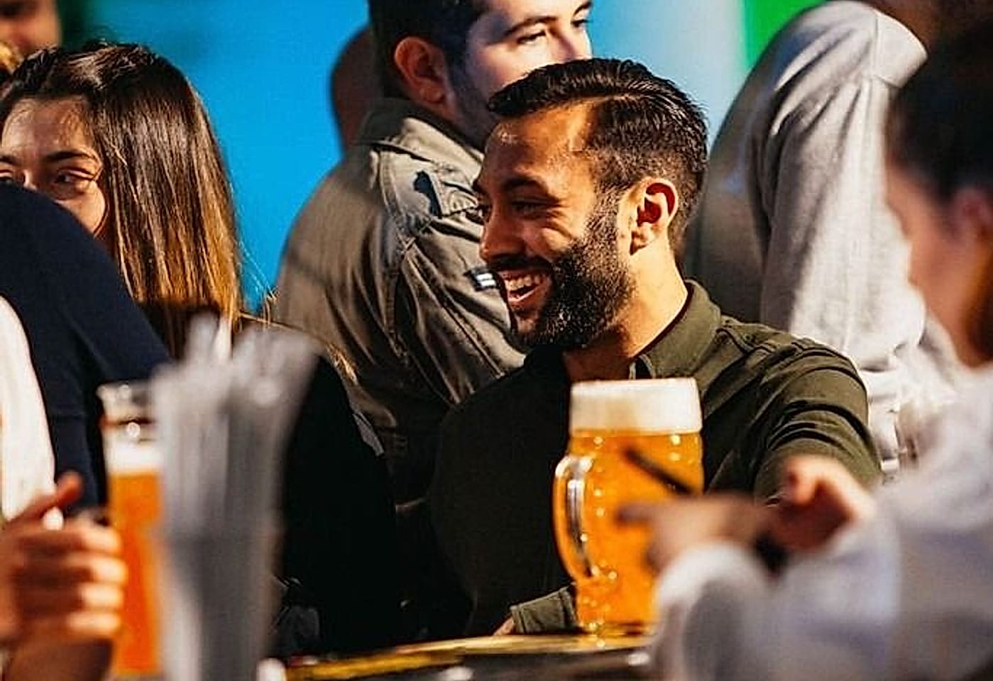 The Old Crown, outdoor bar in Birmingham