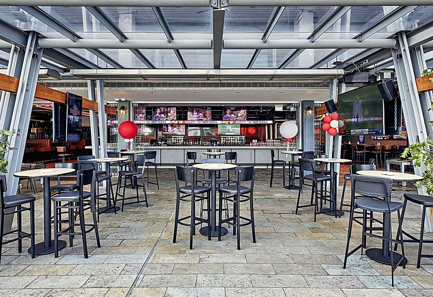 Beer Garden, The Sporting Globe - King Street Wharf image 2