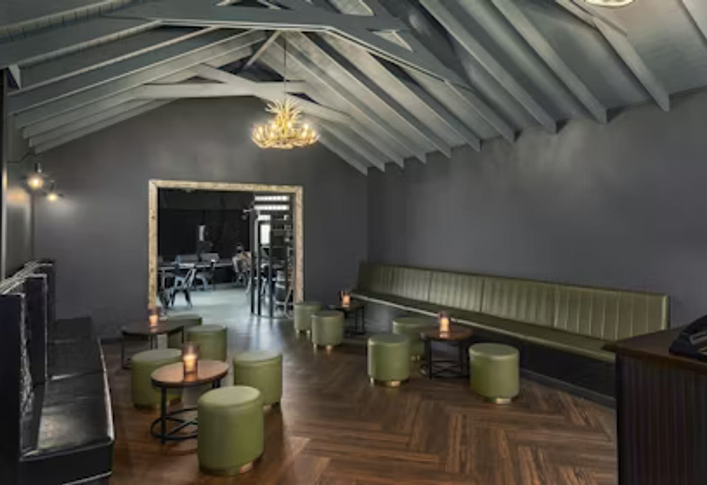 The Stag + Section of the Rear Outdoor Area, Recommended Hound & Stag1