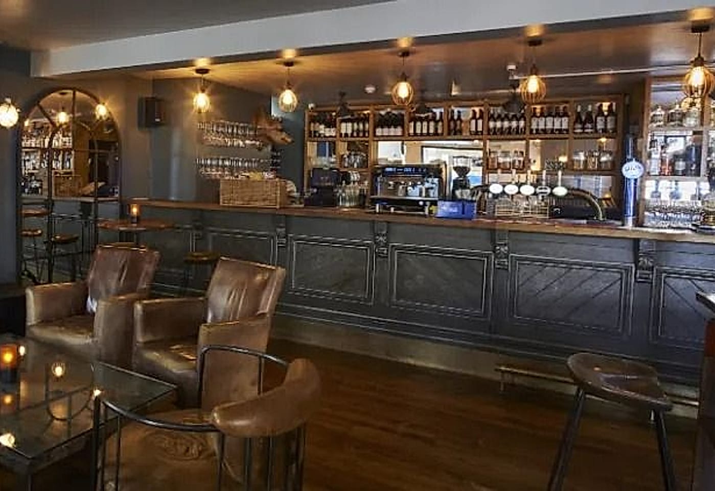 The albion pub clifton