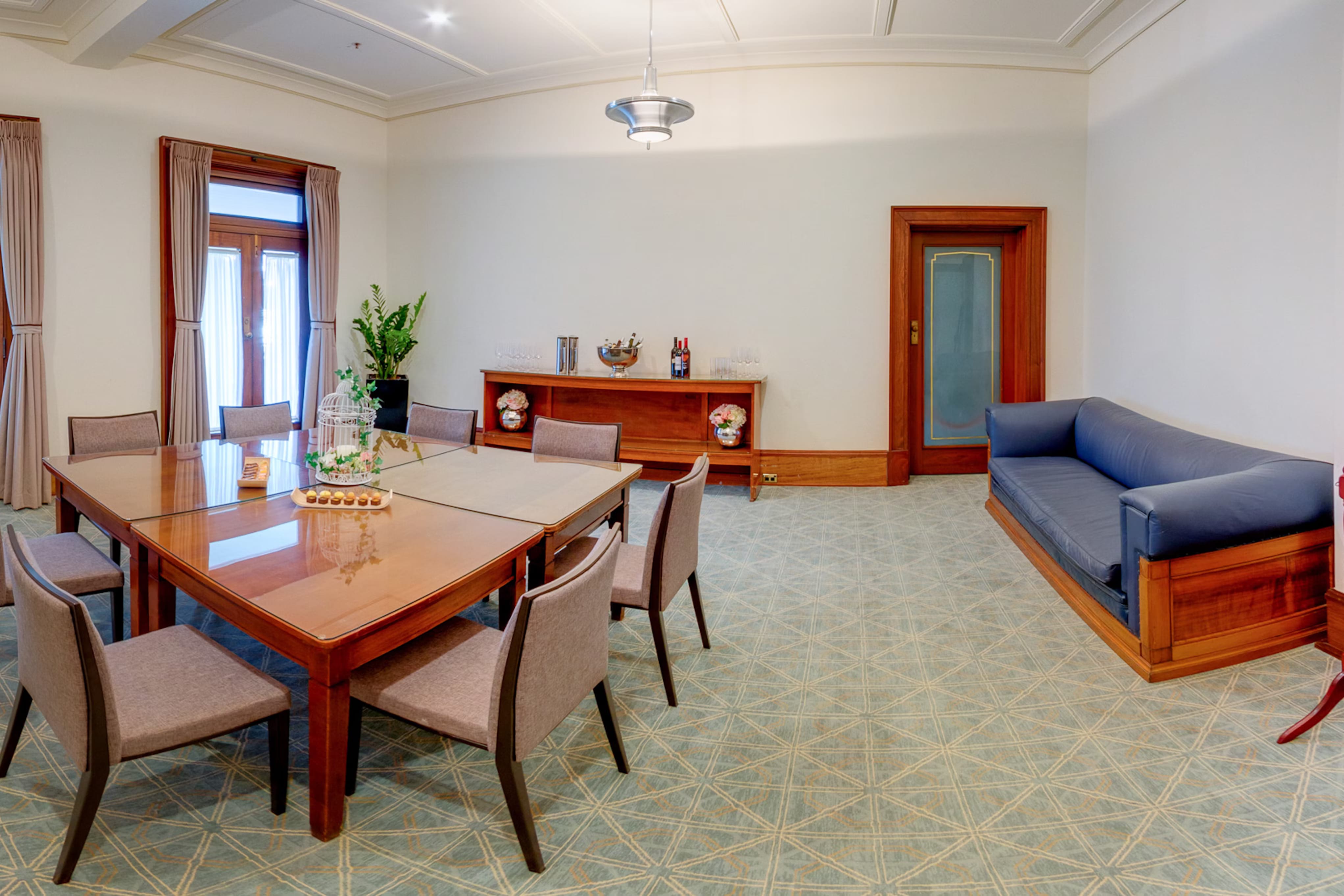 Productivity Meets Style At Our Top Meeting Rooms