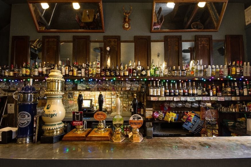 The pipe and slippers pub bristol beer pump