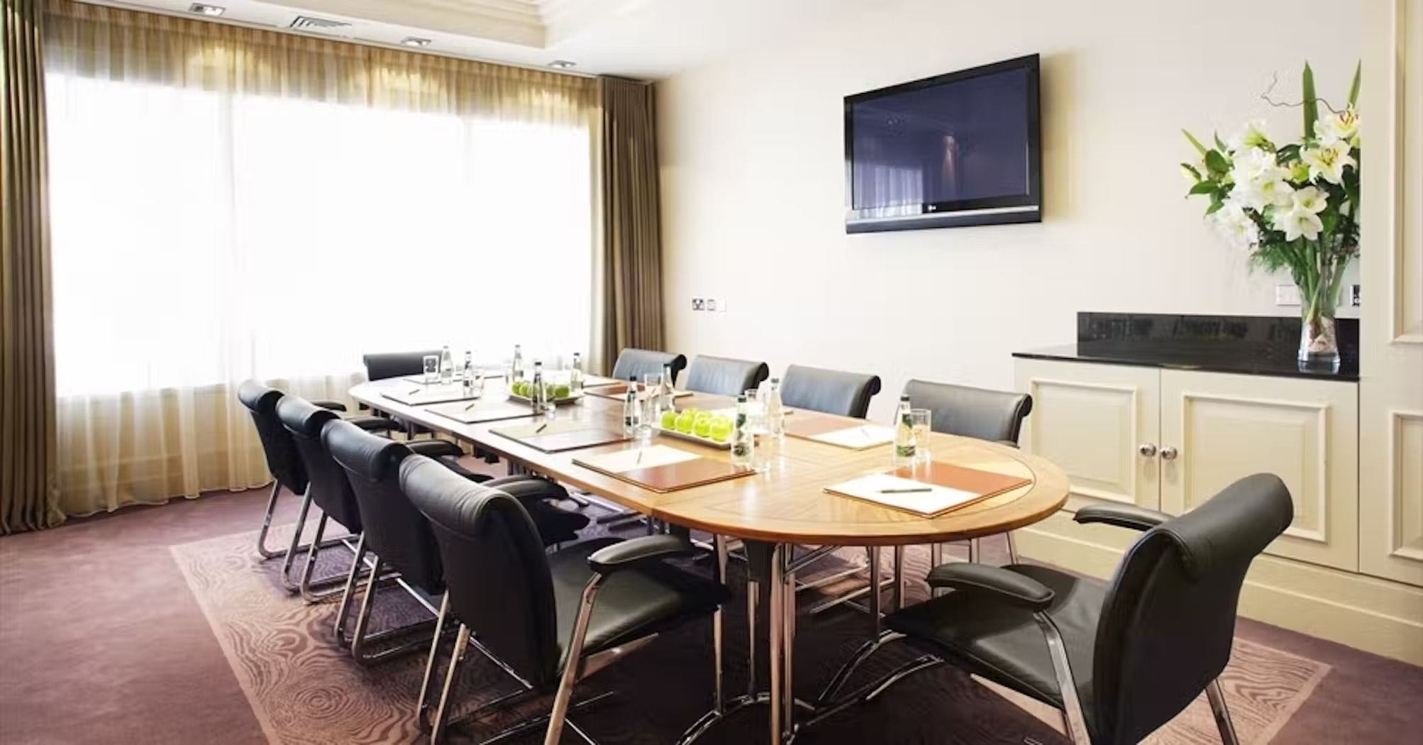 Thomas Lawrence suite Bristol meeting room 