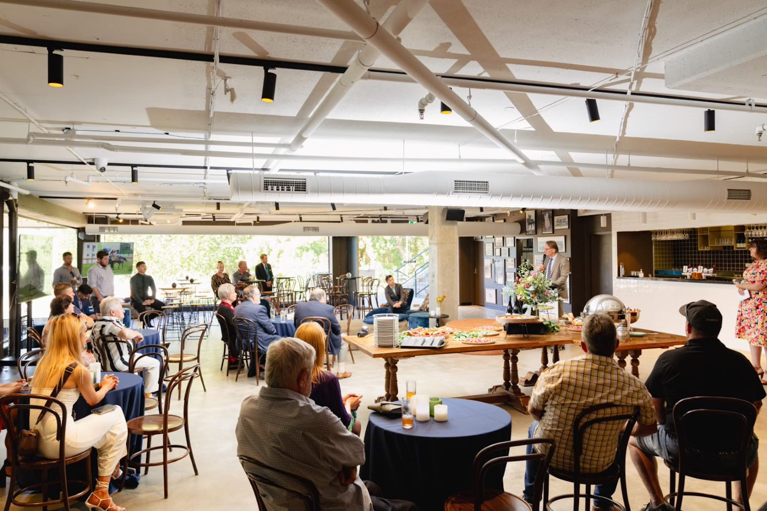 Discover These Gems For Your 50th Birthday Party