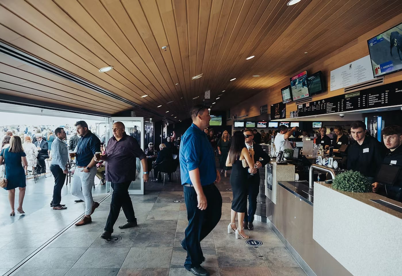 Thoroughbred Park | Winning Post Bar | Venue Hire Canberra | 2