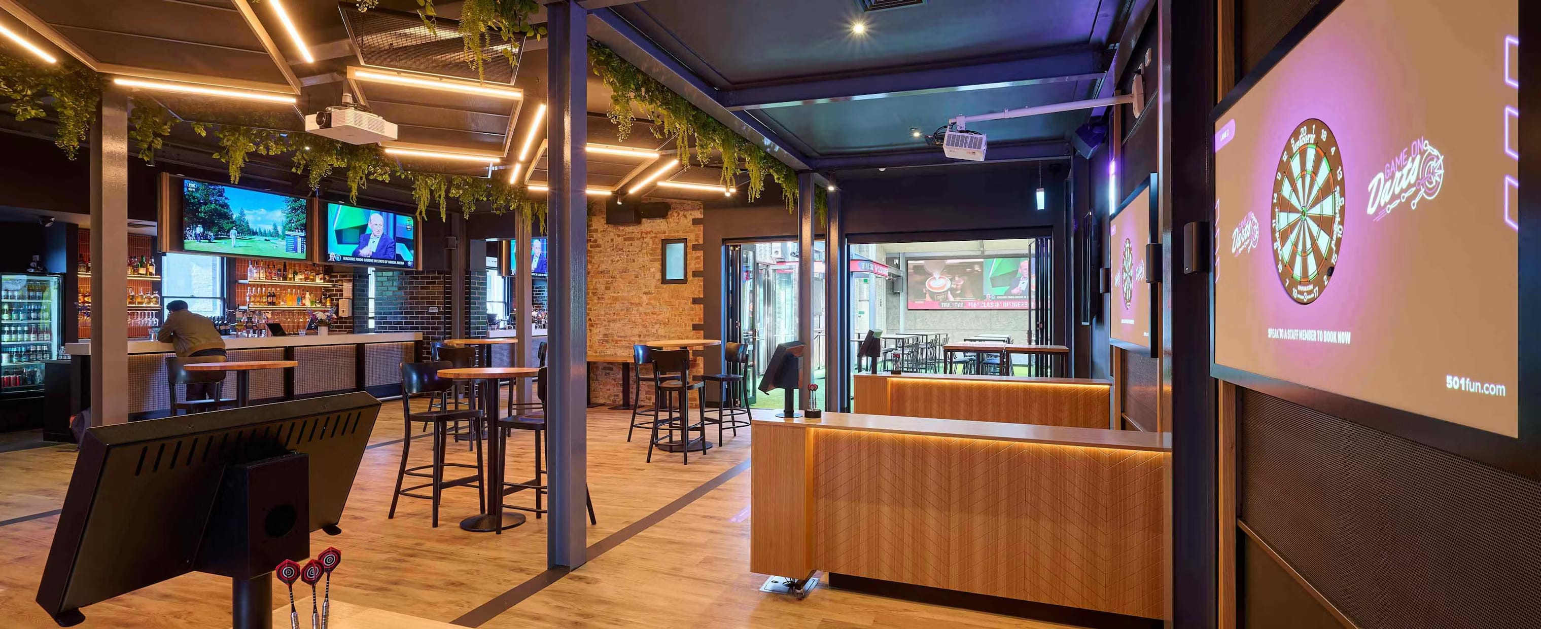 Upper Level, The Sporting Globe Bar & Grill Richmond image 3