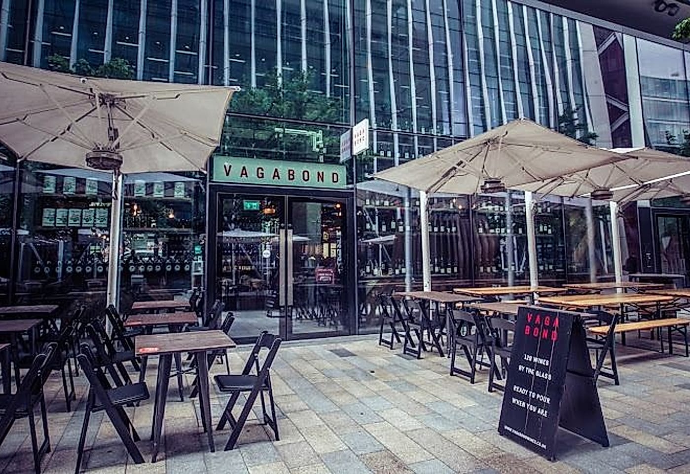 An outdoor bar in Victoria for the wine enthusiasts: Vagabond image 2