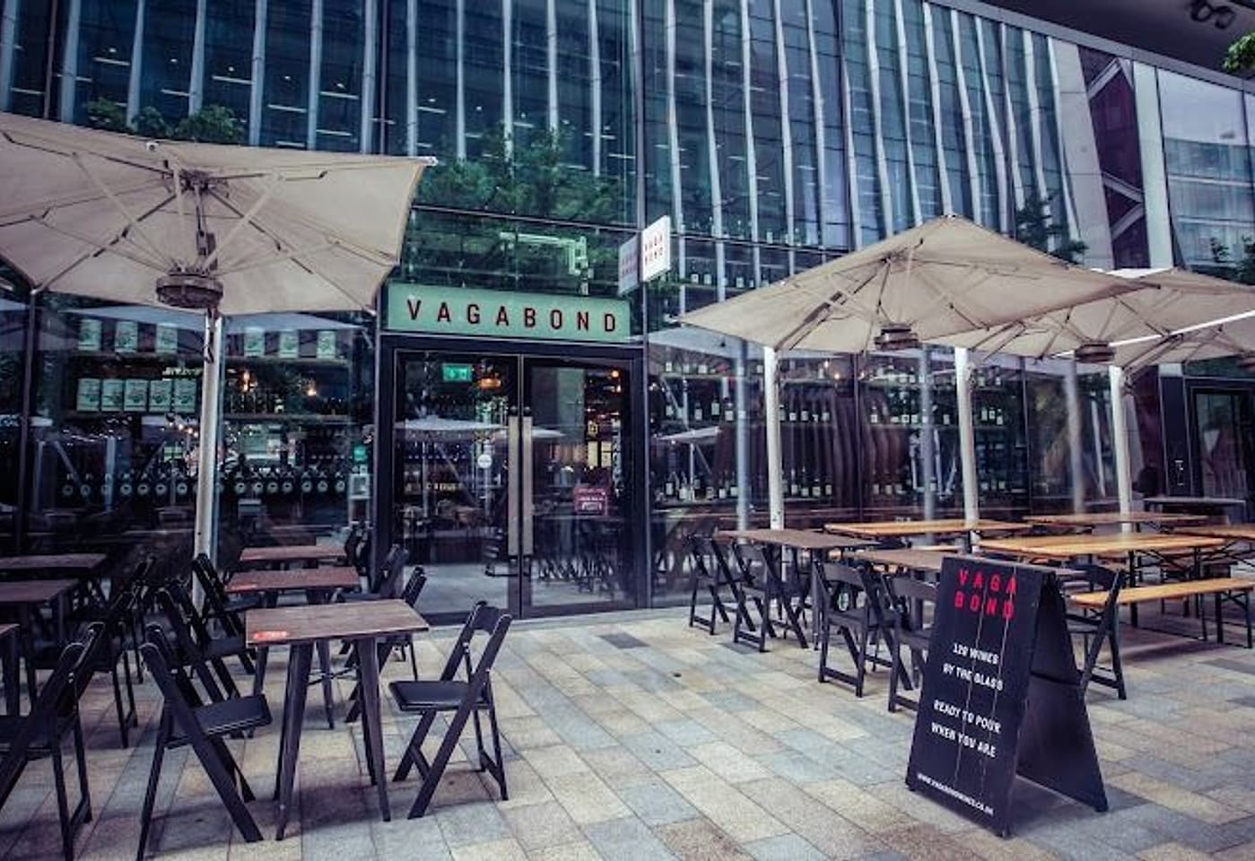 An outdoor bar in Victoria for the wine enthusiasts: Vagabond image 2