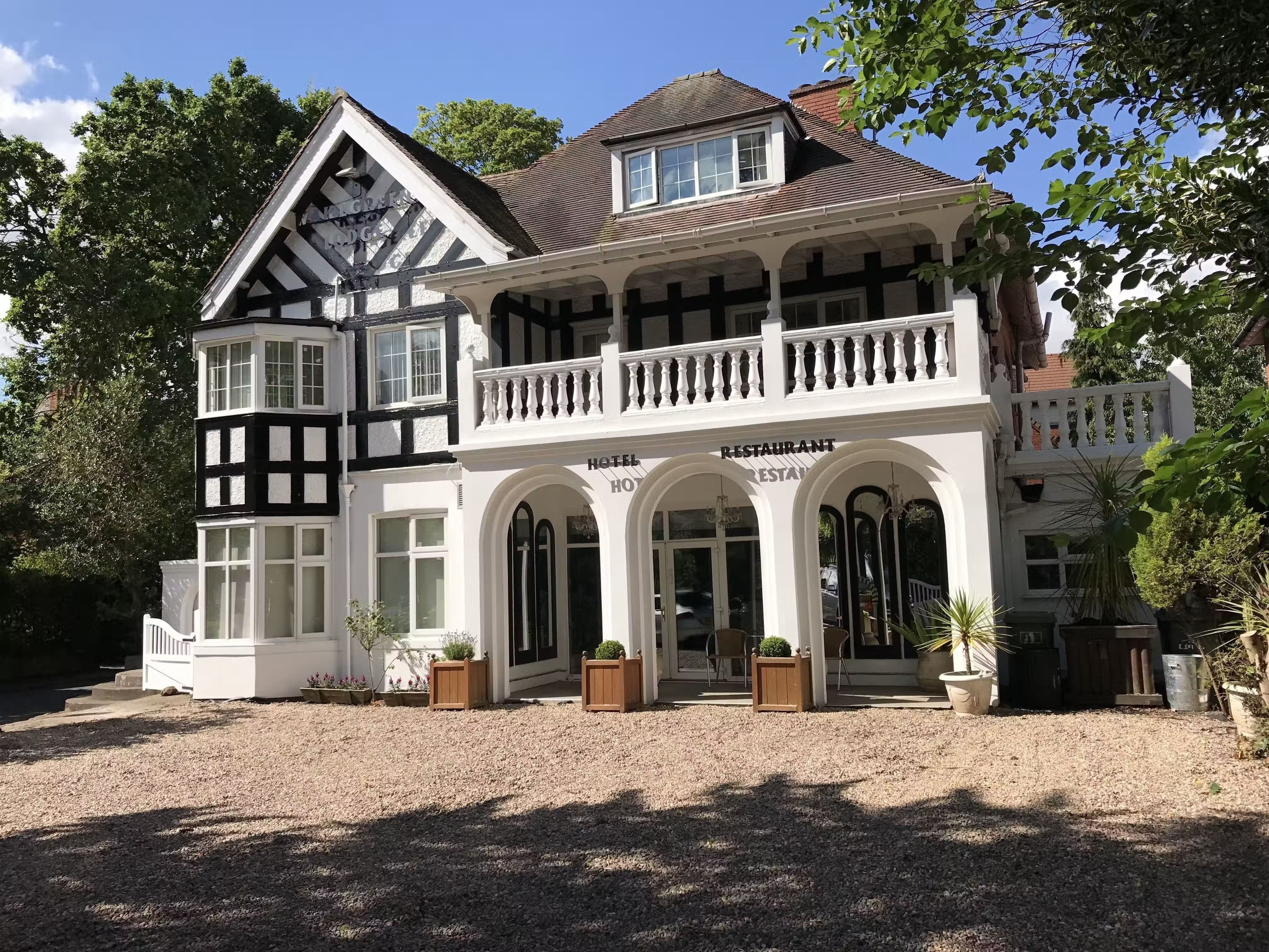 Wake Green Lodge Birmingham function rooms 3