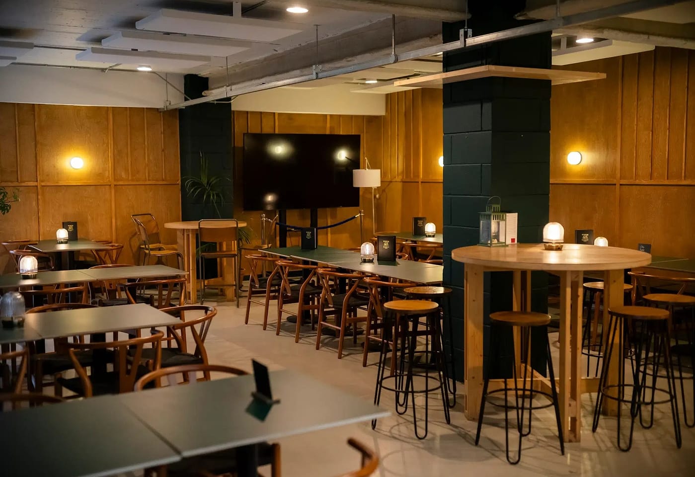 A private members'-club feel for your works do: The Snug, Wiper and True Brewery & Taproom, Old Market1