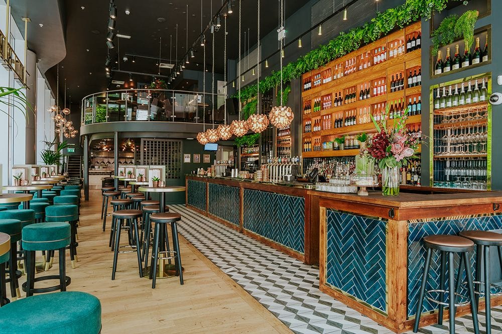 A Victoria bar for after-work drinks: All Bar One Victoria image 2