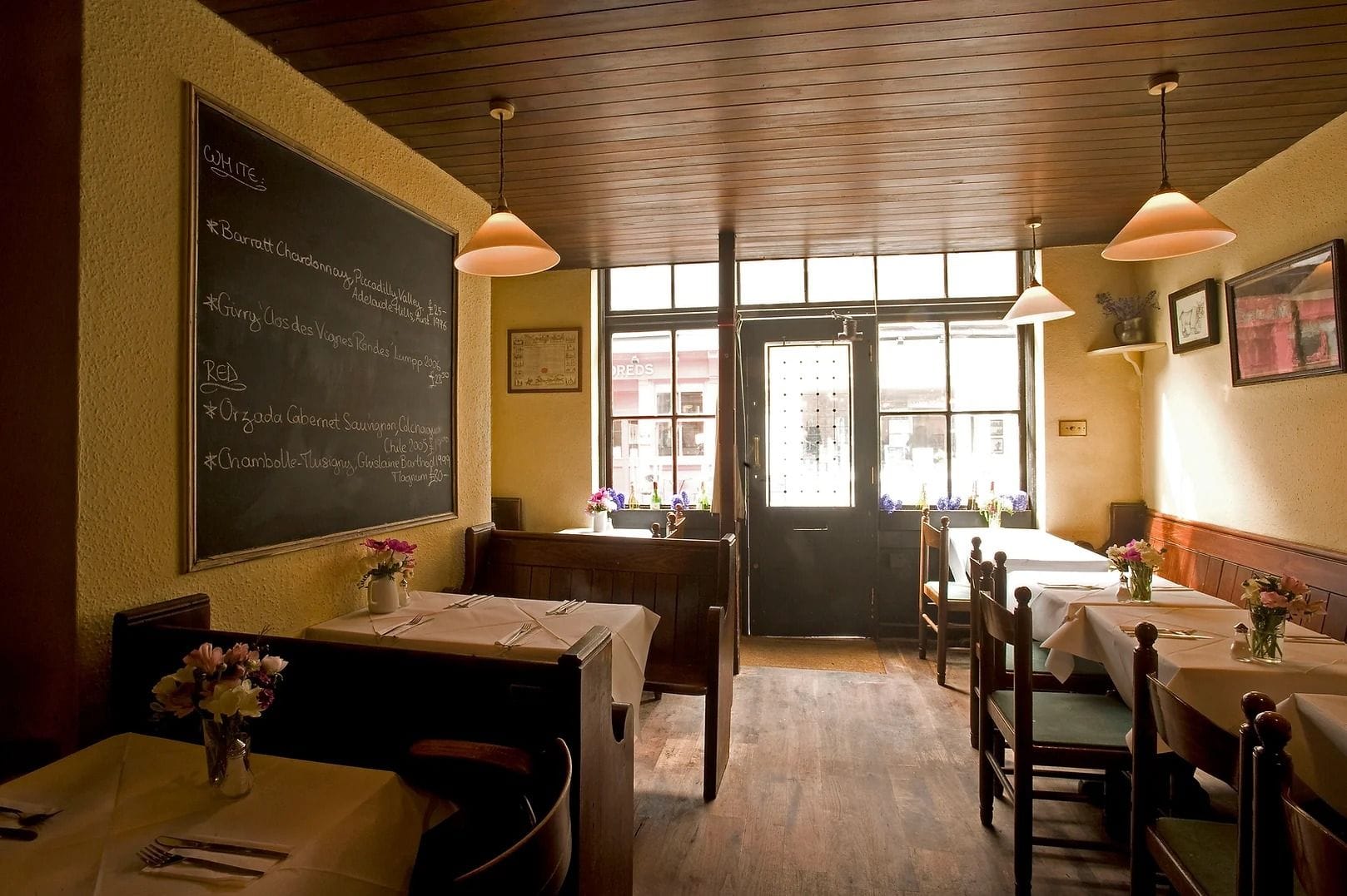 andrew edmunds covent garden romantic bars 