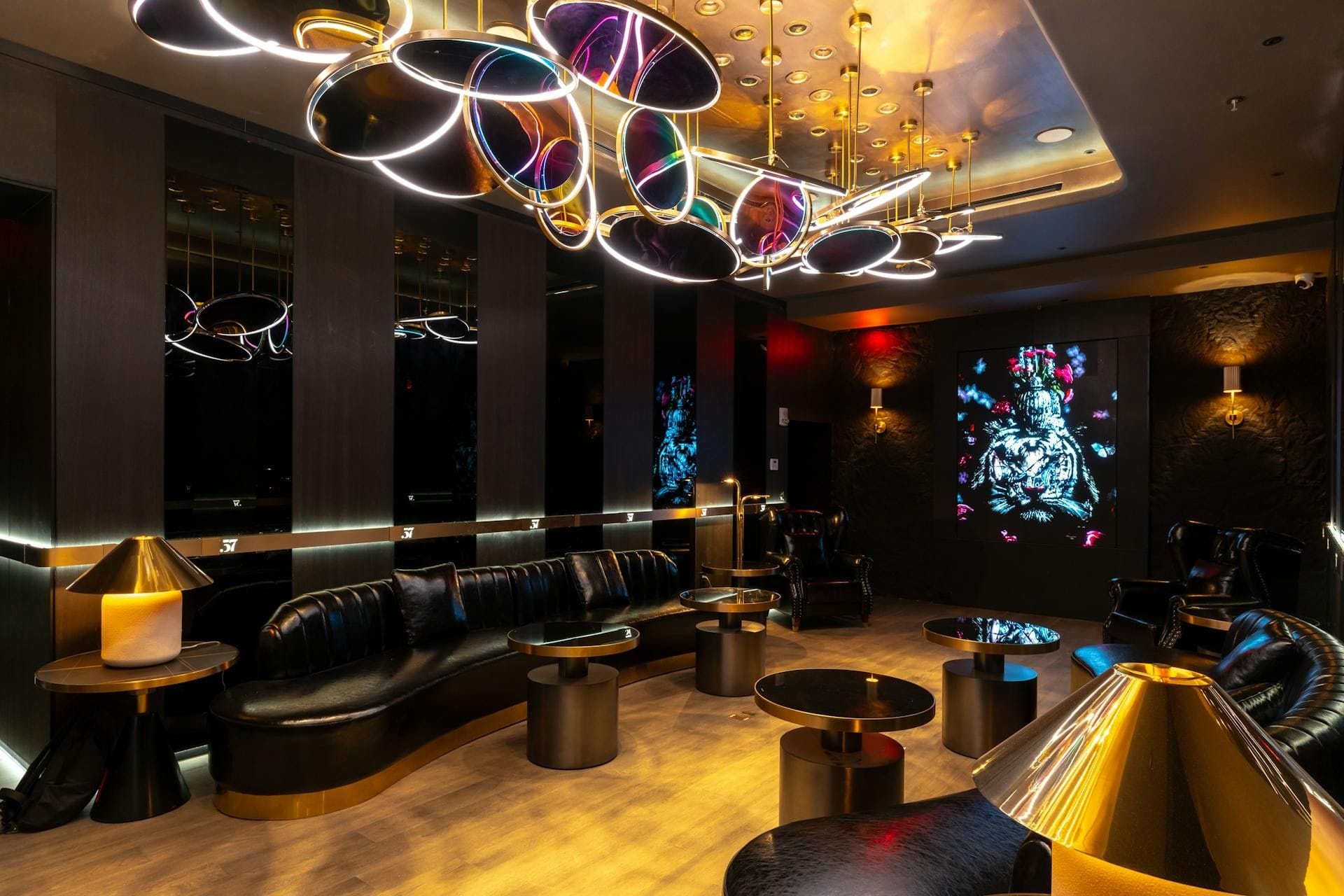 A venue you can feel the aura of across Midtown: Aura57 image 3