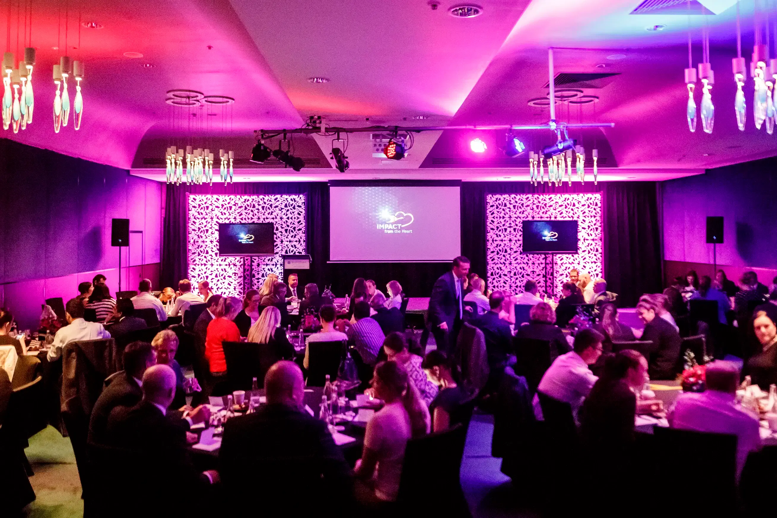 Roosevelt Room, Pullman and Mercure  image 3