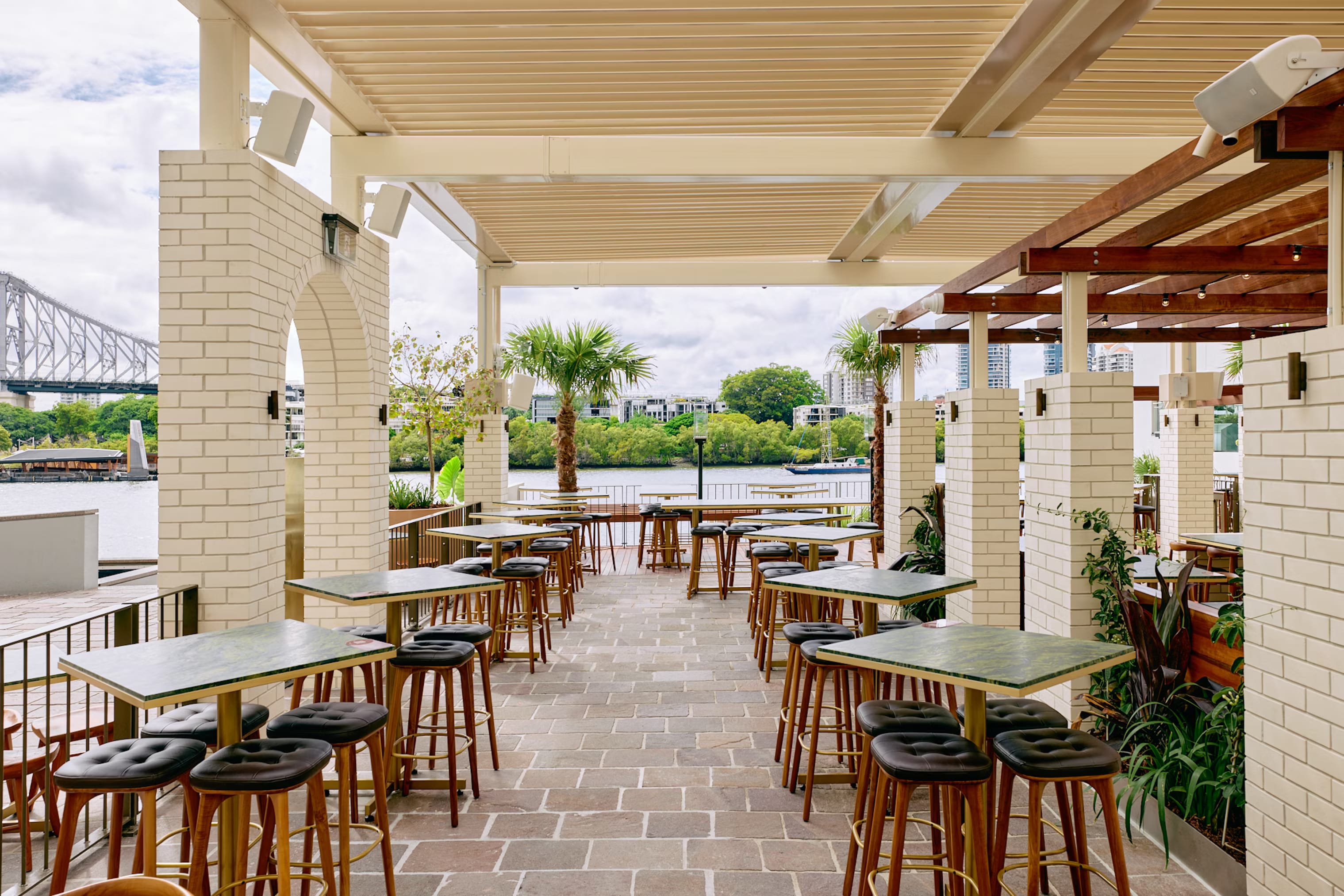 Babylon Brisbane | View of Outdoor Seating and Story Bridge | Venue Hire Brisbane | 3