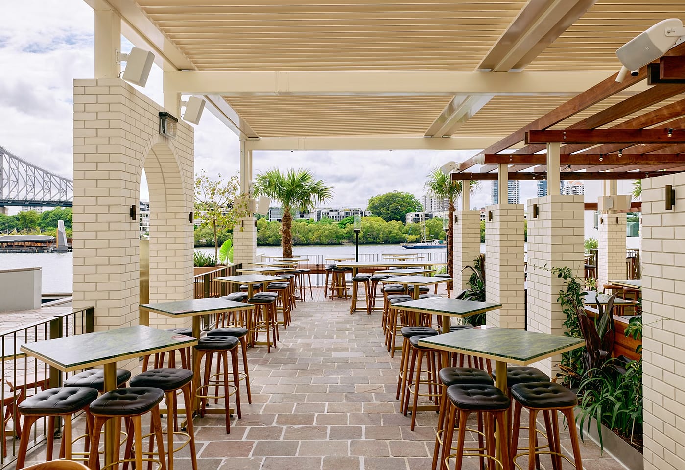 Babylon Brisbane | View of Outdoor Seating and Story Bridge | Venue Hire Brisbane | 3