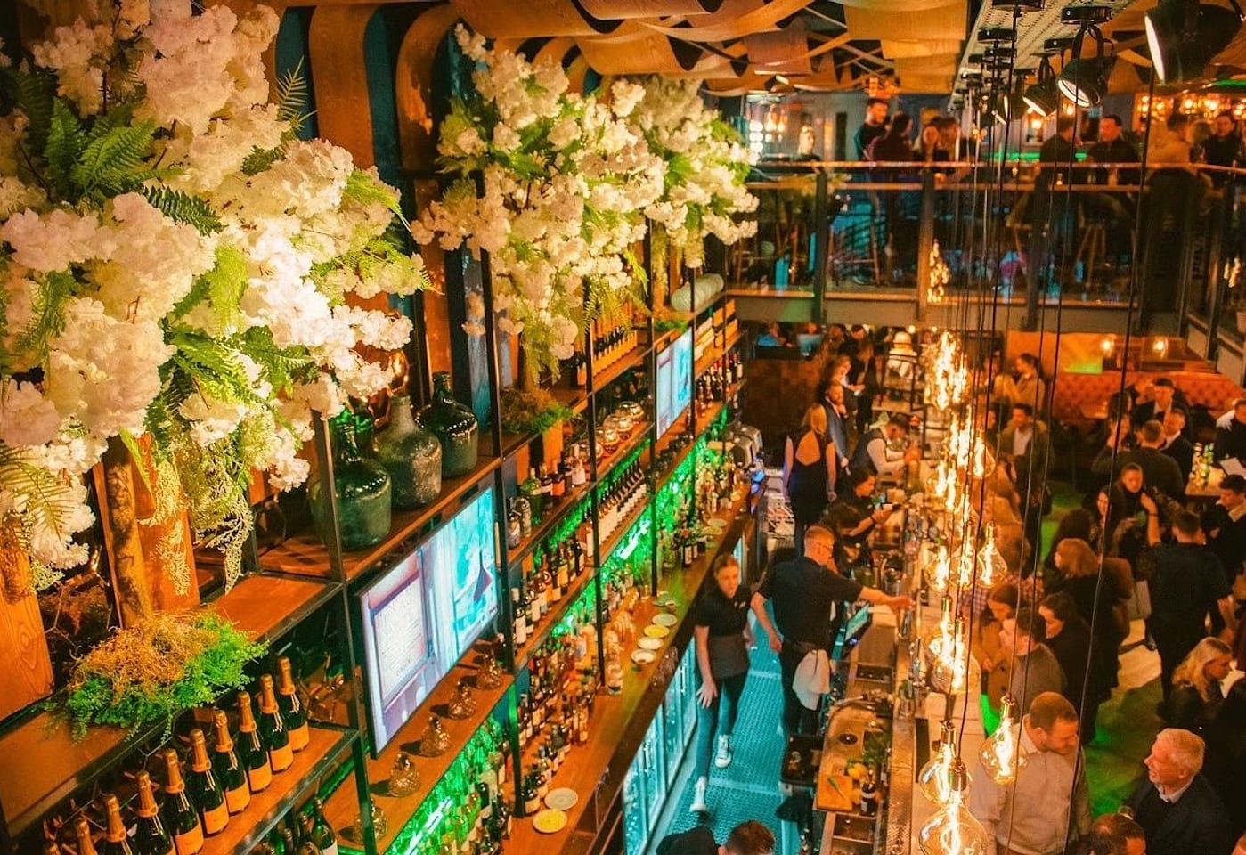 banyan bar and kitchen spinningfields bars