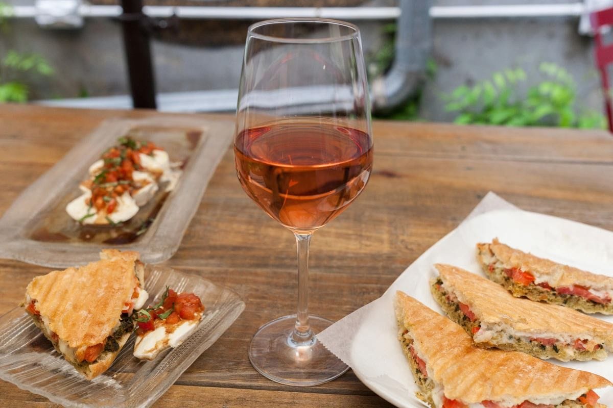 chelsea wine bar bar veloce nyc 