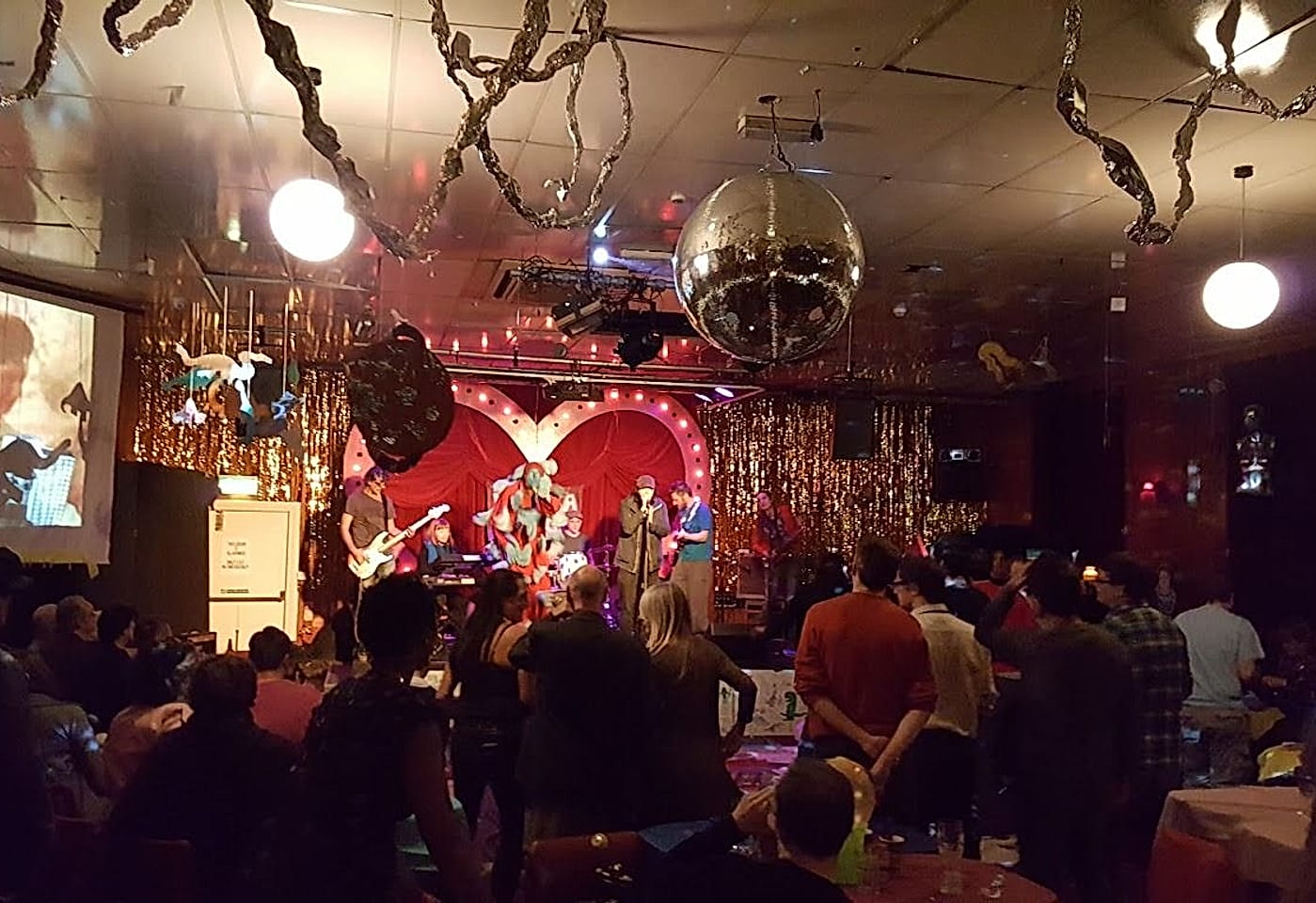 bethnal green working mens club london