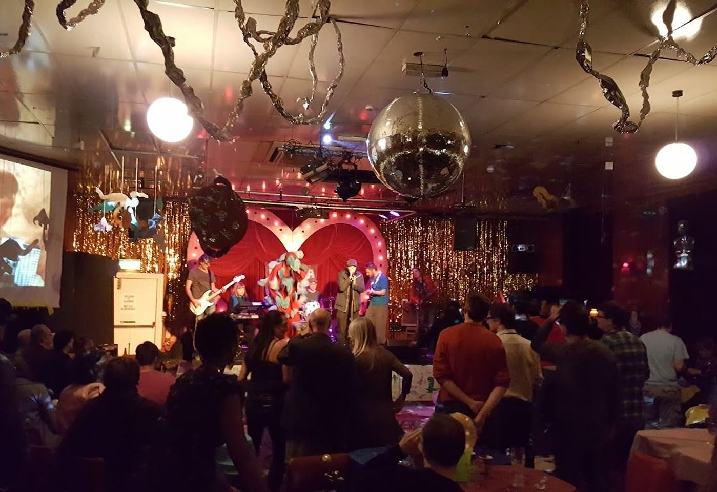 bethnal green working mens club london