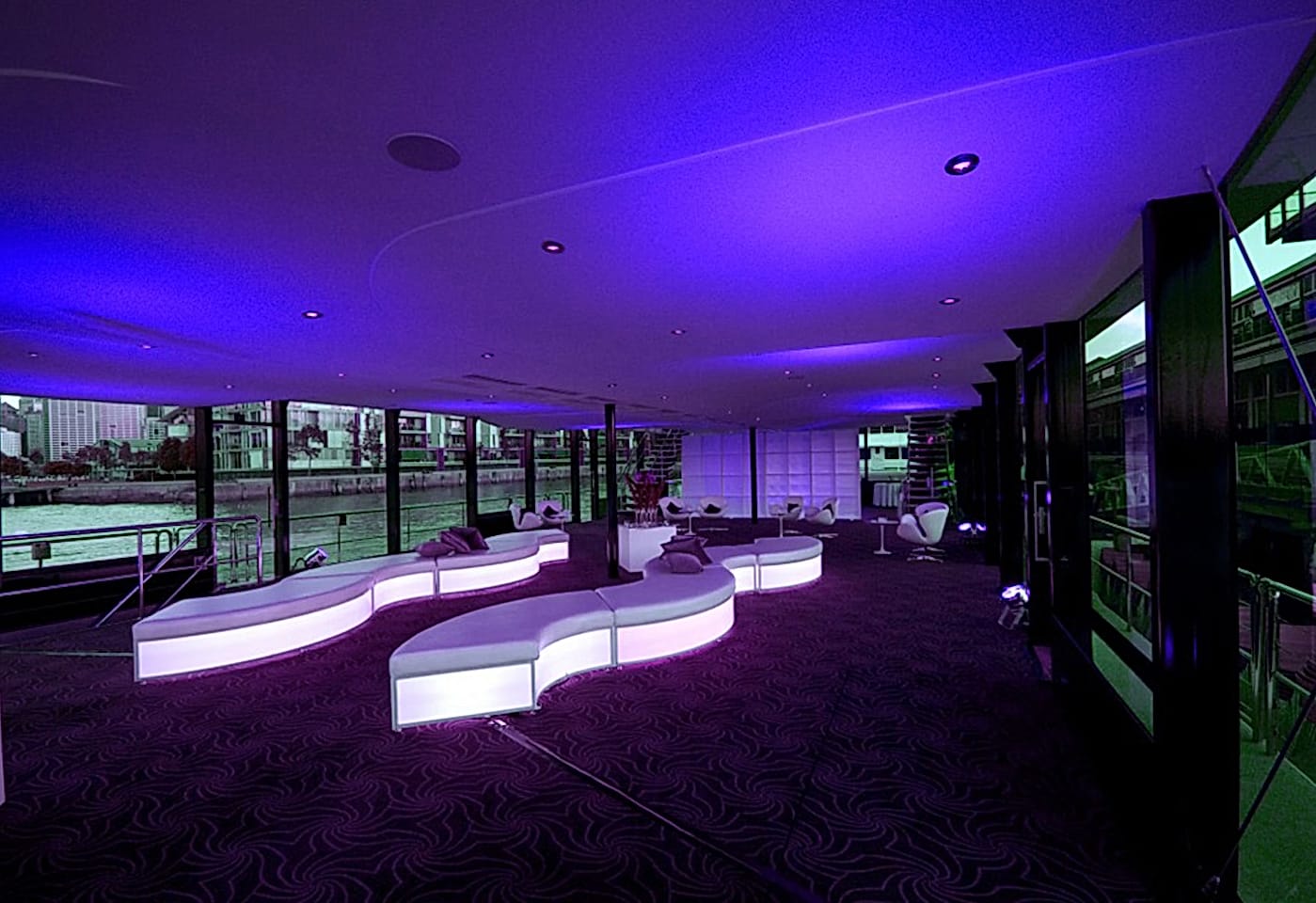 Blue Room, King Street Wharf image 3