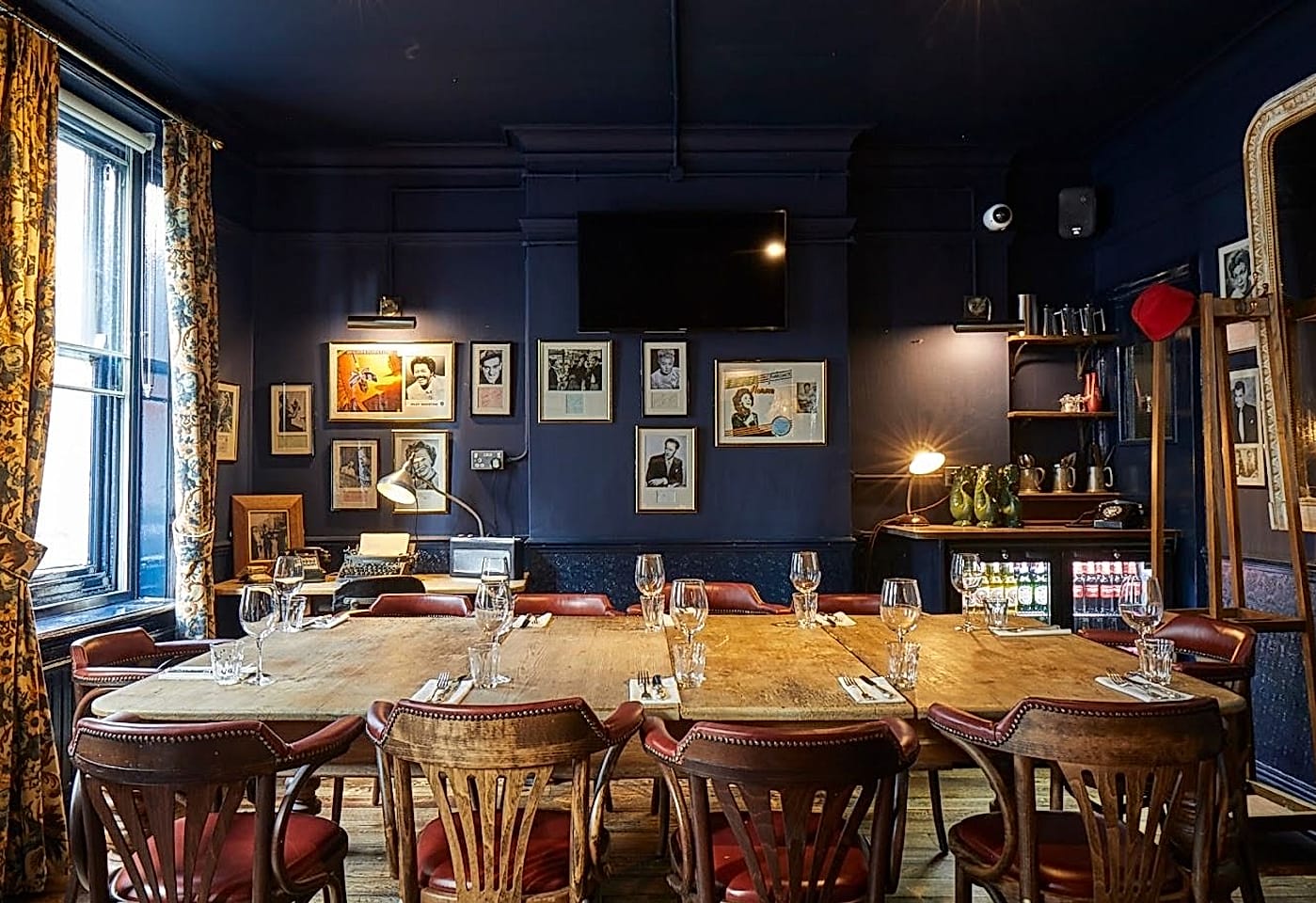 bow street tavern covent garden party 1