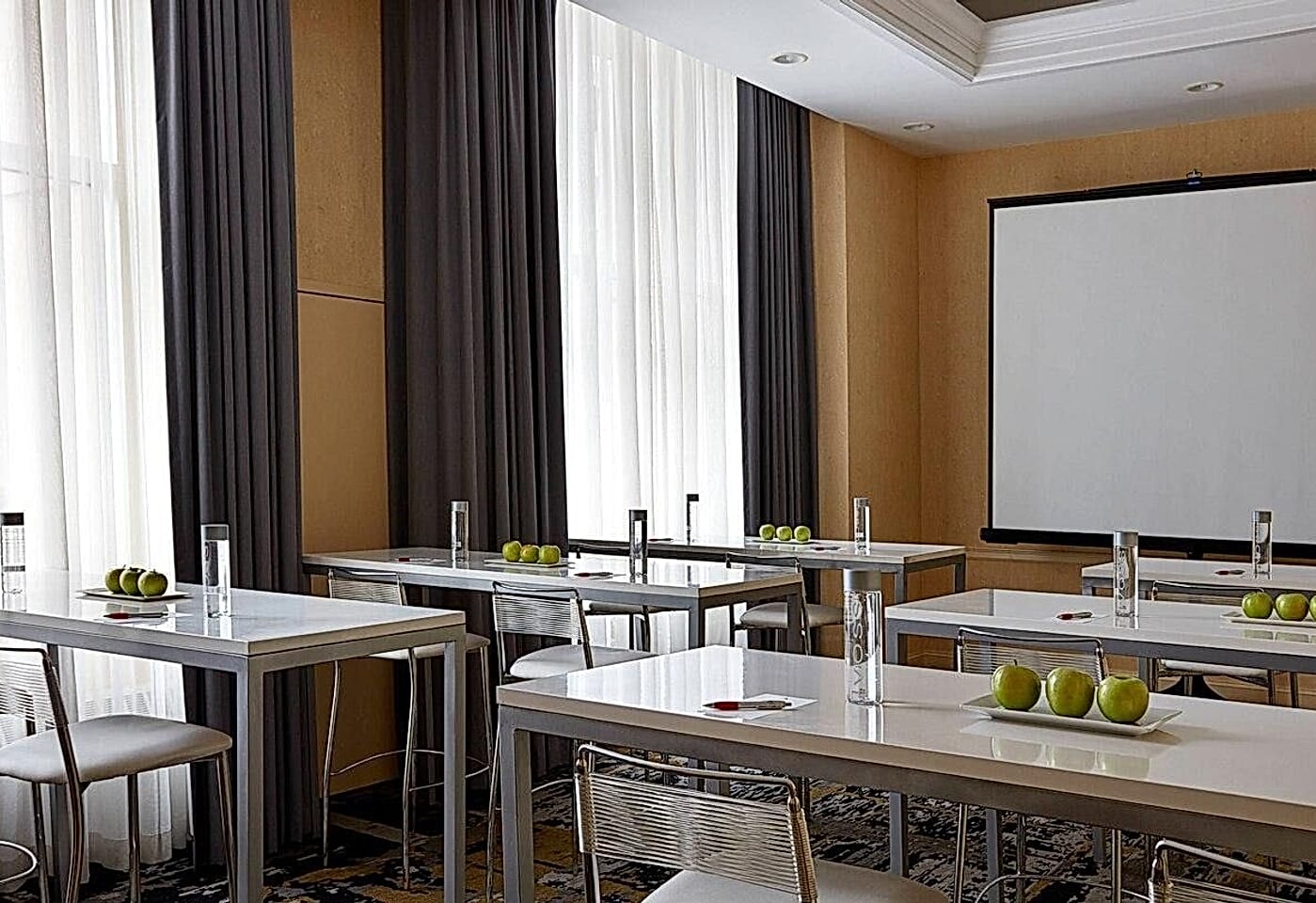 A meeting space with endless options: New York Marriott at the Brooklyn Bridge image 3