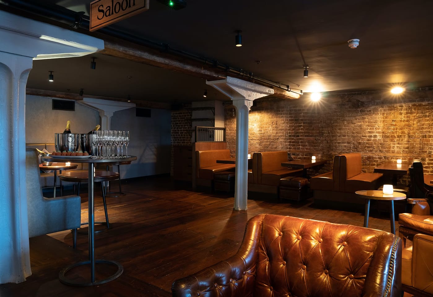 private dining at burger and lobster in canary wharf london