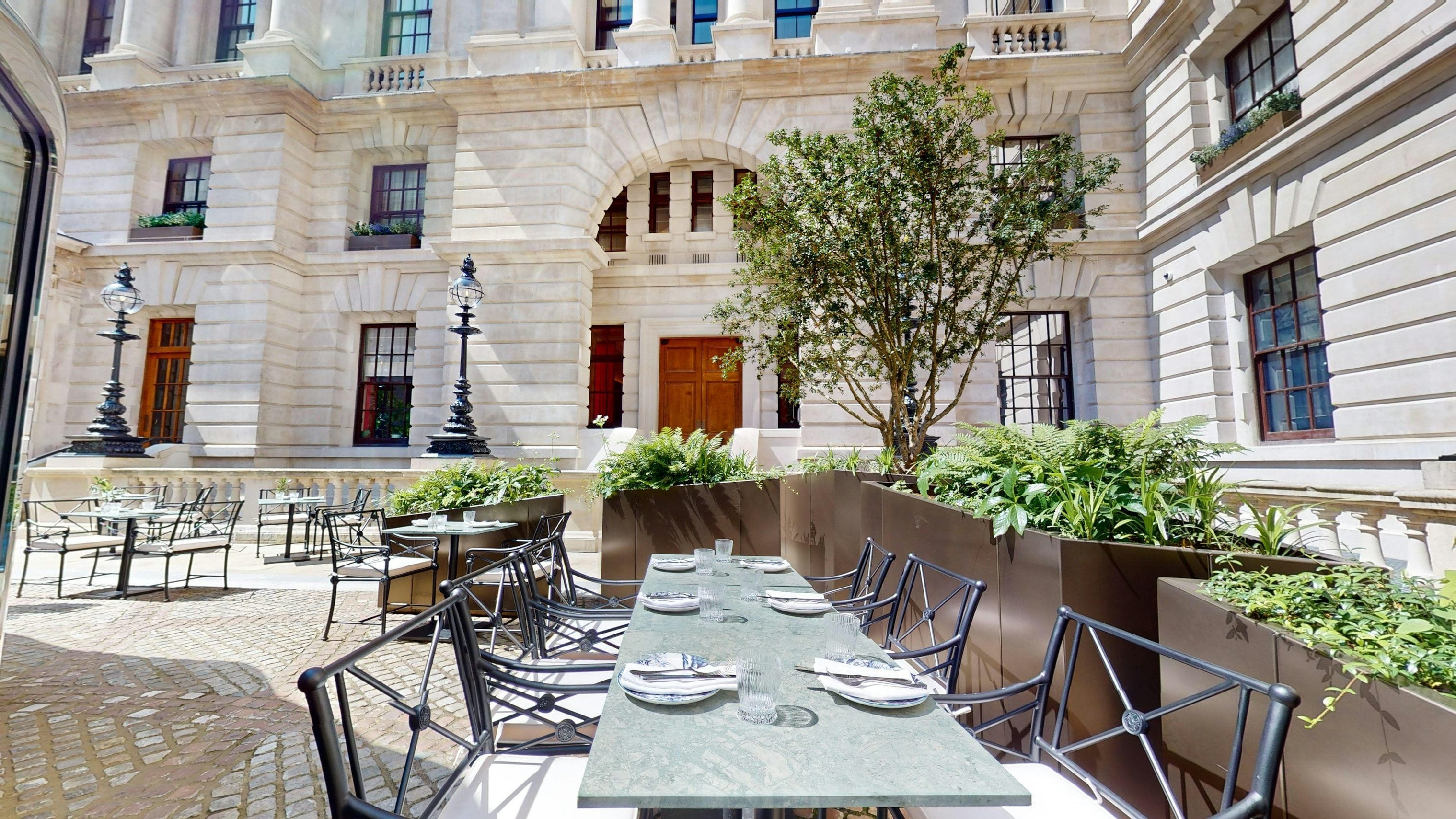 cafe laperouse london