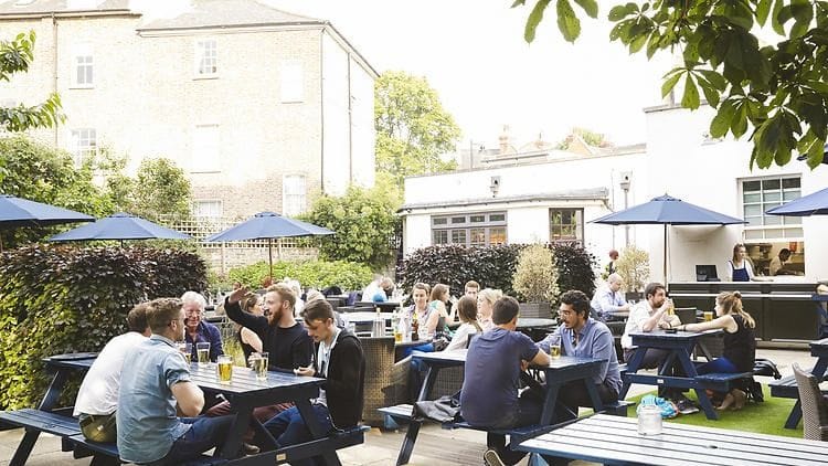 A London beer garden that'll give you a warm welcome: The Canonbury Tavern image 2