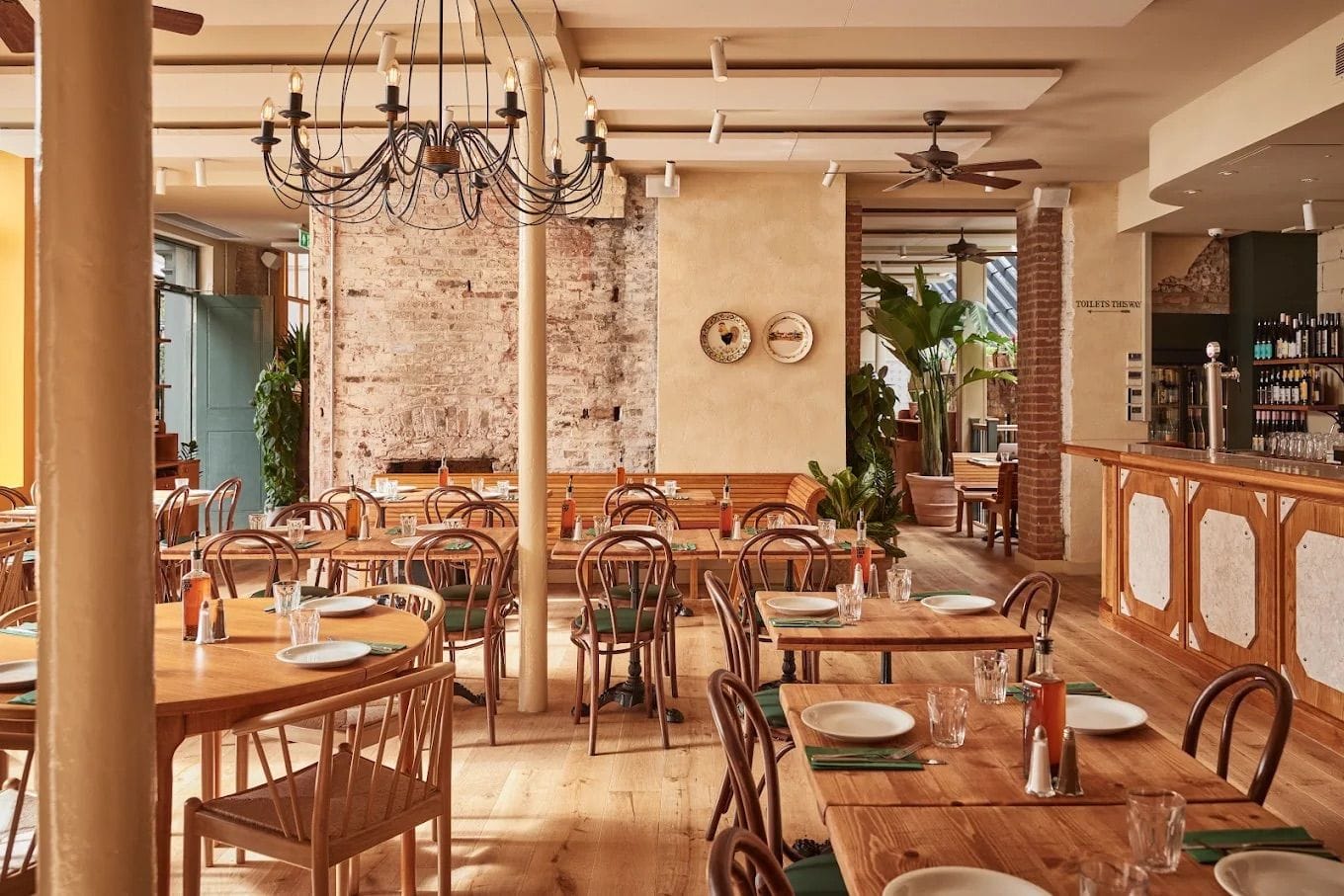 Bring the spirit of the Algarve to your London Christmas party: Casa Do Frango image 3