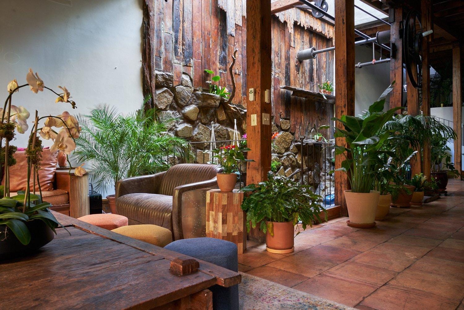 Transport yourself to a Mediterranean Townhouse: Casa Duende image 2