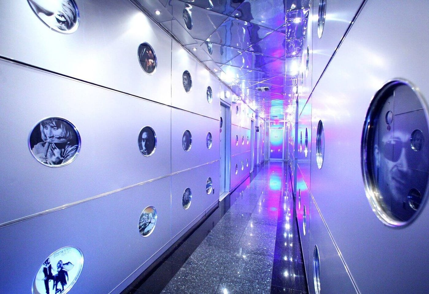 A futuristic karaoke venue in Koreatown: Chorus Karaoke 1