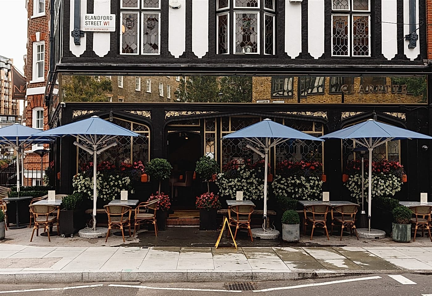 exterior of the clarette marylebone bar london