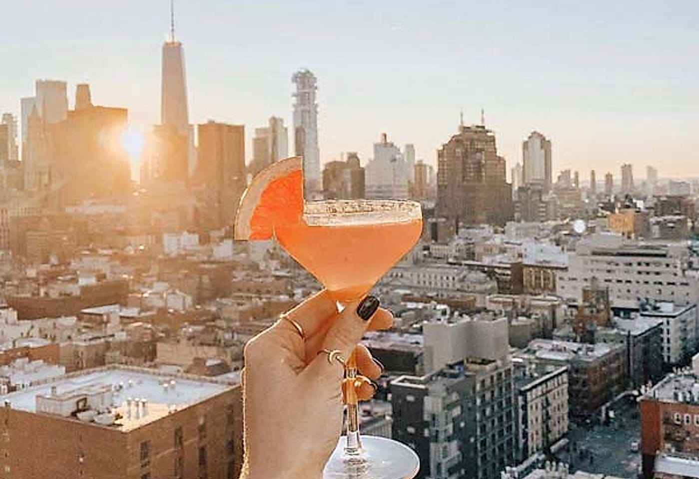 A Lower Manhattan summer party with unforgettable views and drinks: cloudM New York Bowery image 3