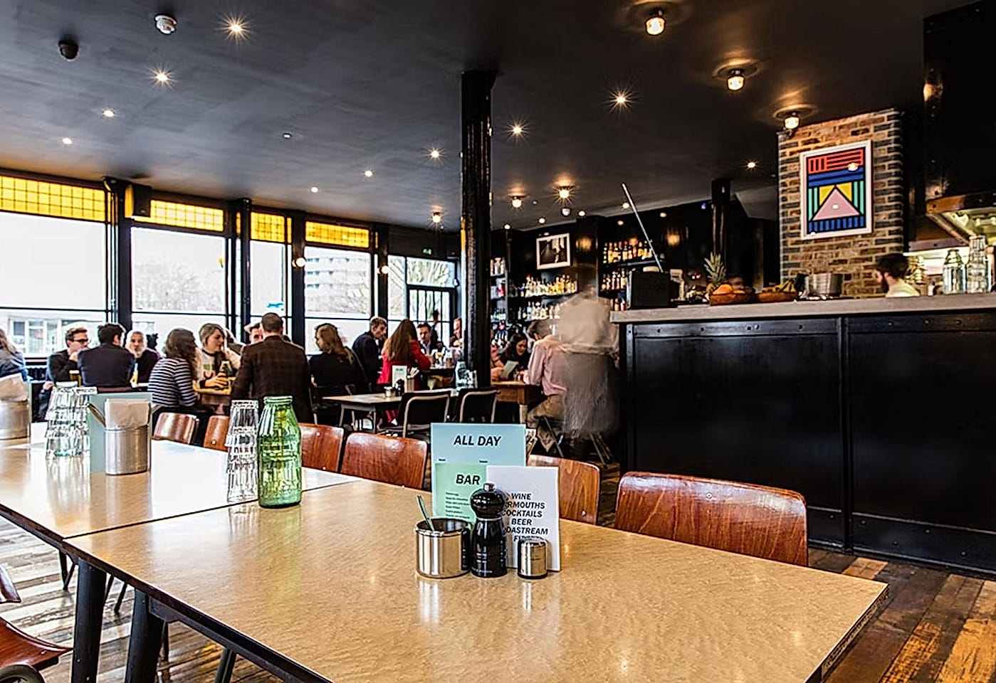 Get some coins ready and go to this bar in Farringdon: Coin Laundry image 2