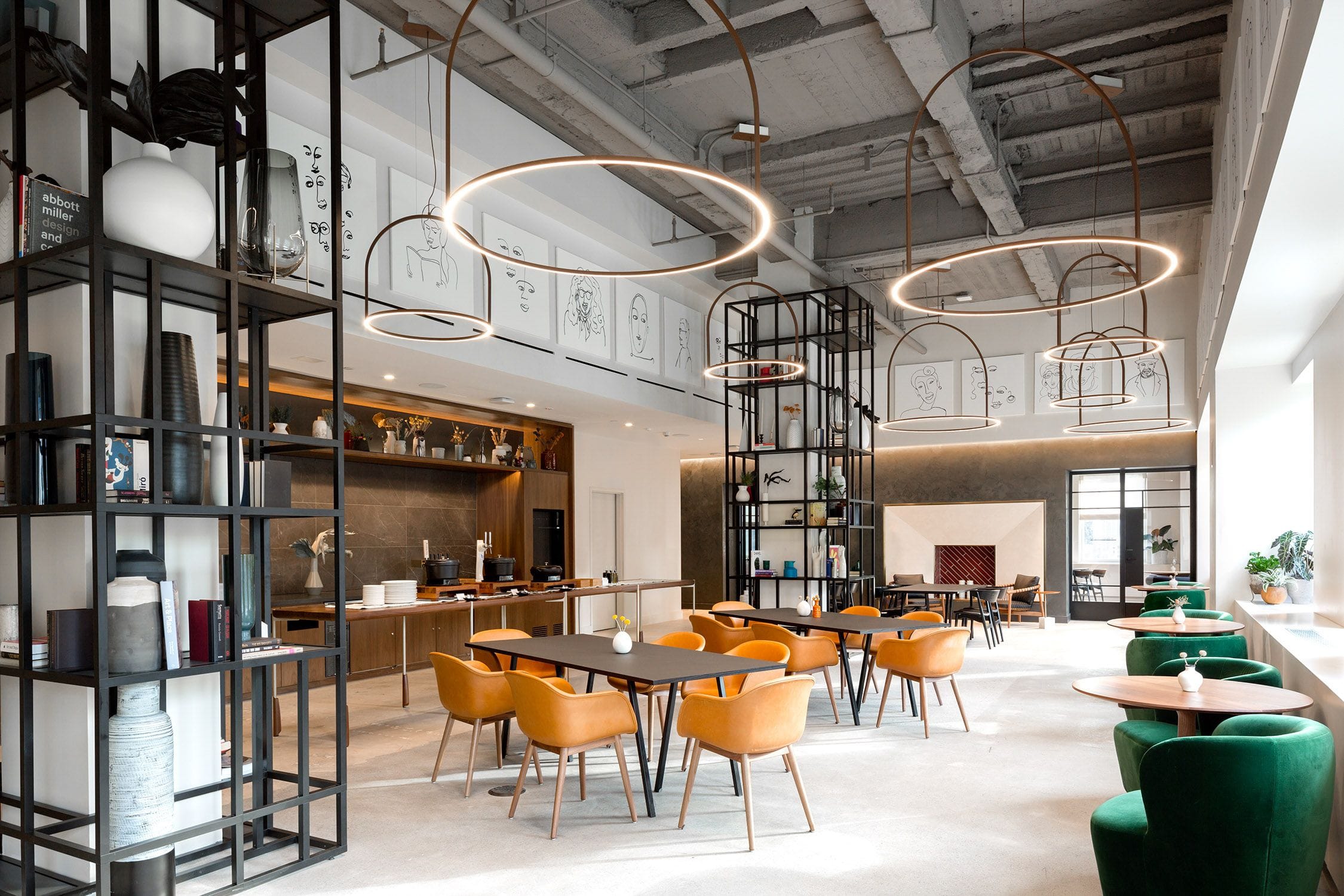 A corporate event haven in the heart of Manhattan: Convene 75 Rockefeller Plaza1