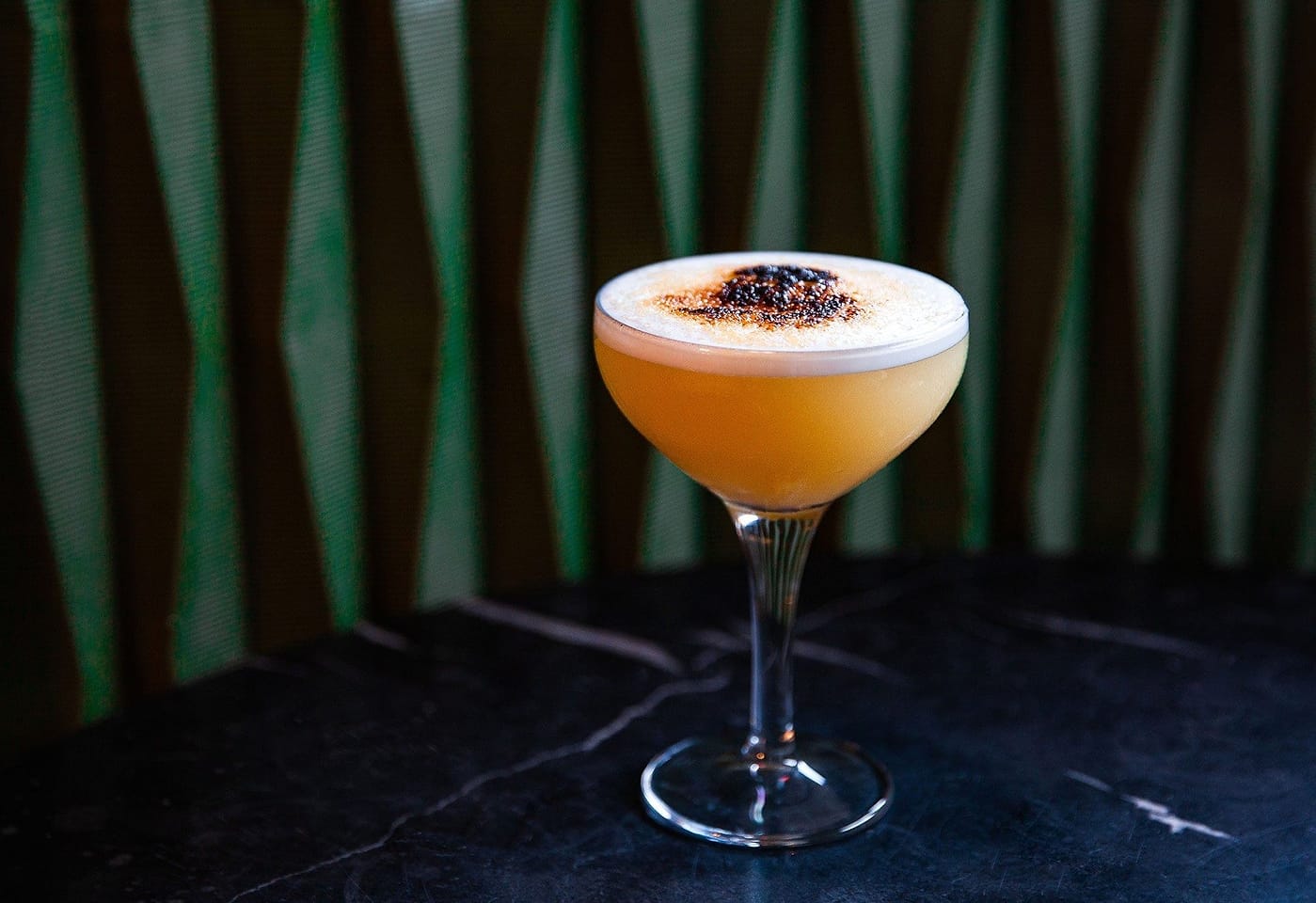 A modern outdoor bar in London: The Corin image 3